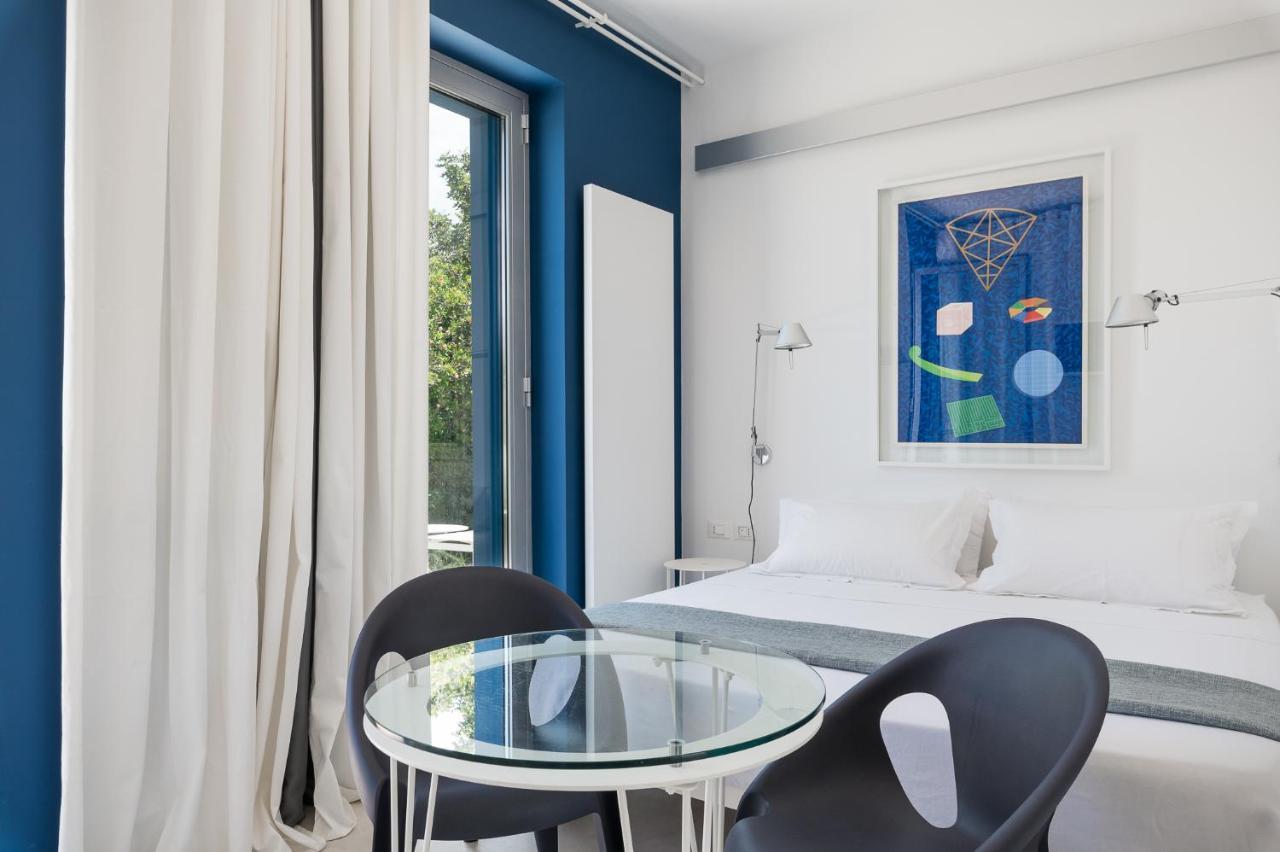 Bed and Breakfast Calcebianca Остуни Экстерьер фото